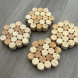 Set of four hand crafter wine cork coasters 🍷🎢